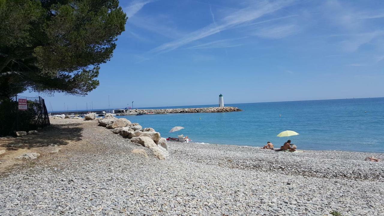 Studio Des Anges Villeneuve-Loubet Exteriör bild