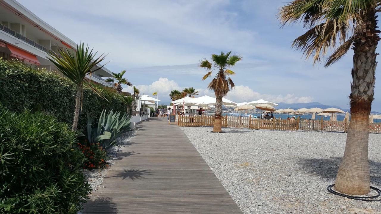 Studio Des Anges Villeneuve-Loubet Exteriör bild